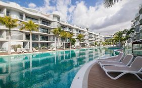 Luxury Avilla Las Olas - Swimming Pool 85M Long - Garage